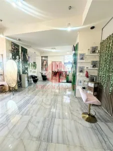 Spatiu Comercial Imens, cu Vad, Zona ICIL - Constanta