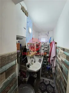 Apartament 3 Camere, Semidecomandat, Zona Piata Amzacea, Etaj 2 - foto 9