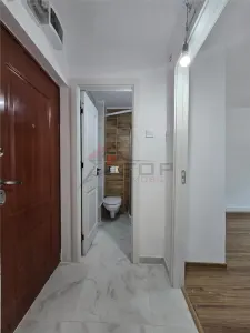 Etaj 1 - Piata Dacia, 4 camere decomandat cu 2 bai, liber - foto 14