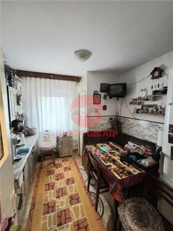 Apartament 3 camere Năvodari - poza 1