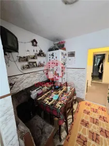 Apartament 3 camere, Etaj 1, Navodari - foto 3