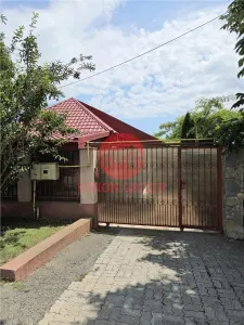 Casa Renovata, Teren 600 mp, 2 Intrari Separate, Navodari Zona Kaufland - foto 22