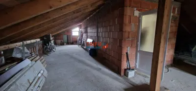 Casa deosebita situata Alba-Micesti partea stanga - foto 19