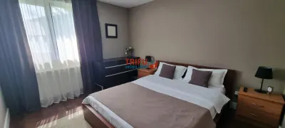 Casa deosebita cu piscina situata in apropierea orasului - foto 8