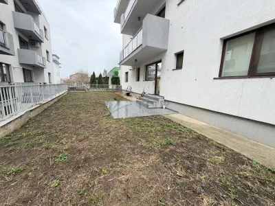 Apartament 2  Decomandat - Moara de vant - Gradina 80mp - foto 1