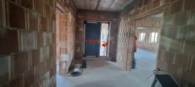 Casa pe un nivel construita cu materiale de calitate superioara - foto 19