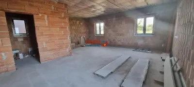 Casa pe un nivel construita cu materiale de calitate superioara - foto 7