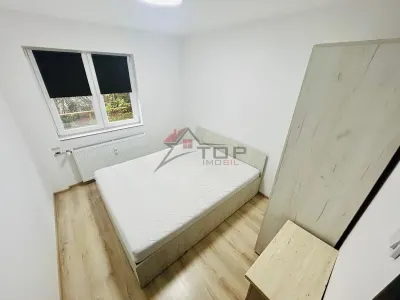 Podu Ros - Aleea Rozelor - 2 camere decomandat cu geam la baie, liber - foto 4
