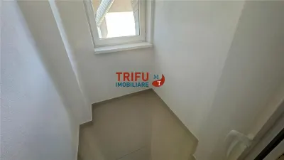 De vanzare apartament cu 4 camere, et.3, 100 mp utili - foto 8