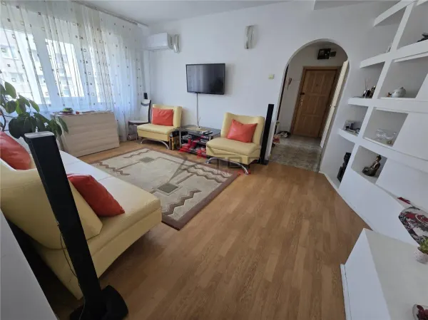 Apartament 3 camere Iași - poza 1