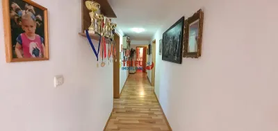 Casa moderna S+P+M cu 10 camere in Alba Iulia Centru - foto 14