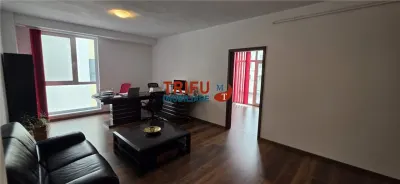 Apartament cu 3 camere,terasa si garaj - foto 2