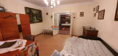 Casa de vanzare 4 camere Centru 1117mp teren - foto 8