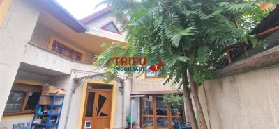Casa de vanzare 6 camere, 300 mp construiti, ultracentral - Alba Iulia