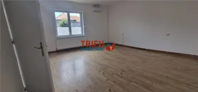 Casa de vanzare 4 camere zona Centru - foto 15