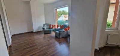 Casa de vanzare 4 camere zona Centru - foto 7