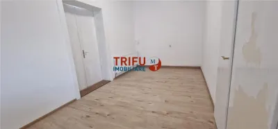 Casa de vanzare 4 camere zona Centru - foto 10