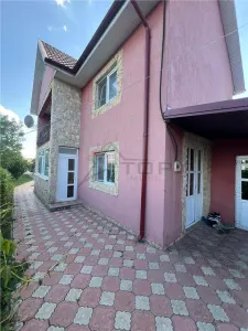 Casă 4 camere Lețcani - poza 4