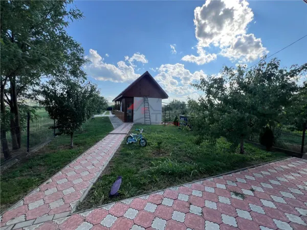 Casă 4 camere Lețcani - poza 7