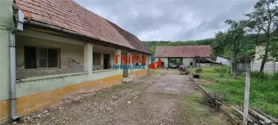 Teren de vanzare cu toate utilitatile 3514 mp cu casa - Ciugud
