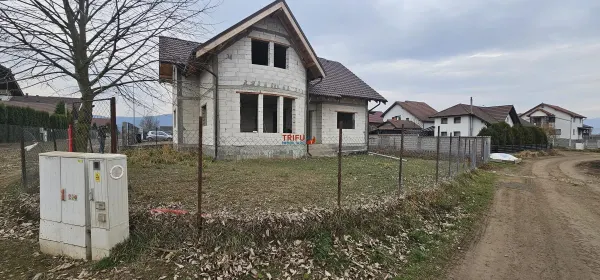 Casă 4 camere Alba Iulia - poza 1