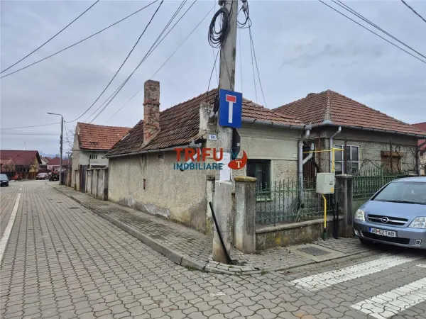 Casă 5 camere Alba Iulia - poza 1