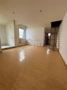 Apartament cu 2 camere zona Alexandru cel Bun  - foto 2
