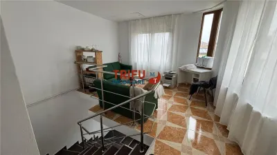 Casa de de vanzare intr-o zona deosebita - foto 9