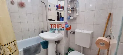 Apartament  2 camere  decomandat de vanzare Cetate - foto 5