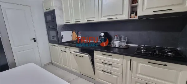 Apartament 4 camere Alba Iulia - poza 4