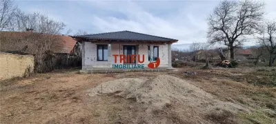 Casa noua 3 camere de vanzare in comuna Berghin?? - Berghin