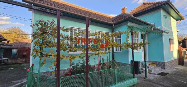 Casă 4 camere Cricău - poza 1