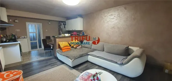 Casă 8 camere Alba Iulia - poza 1