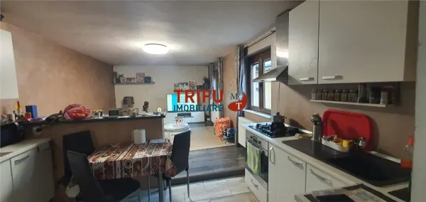 Casă 8 camere Alba Iulia - poza 3
