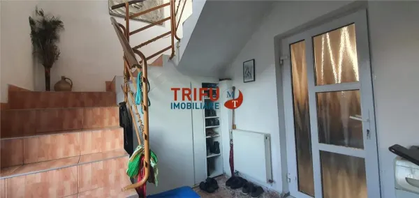 Casă 8 camere Alba Iulia - poza 4