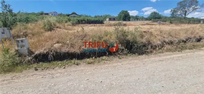 Teren intravilan cu autorizatie de constructie zona Piata - foto 2