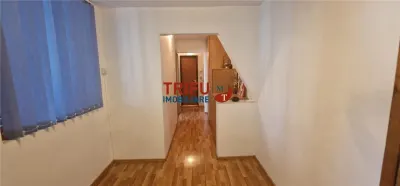 Apartament Spațios cu Balcon Închis și Parcare – Zona Cetate - foto 7
