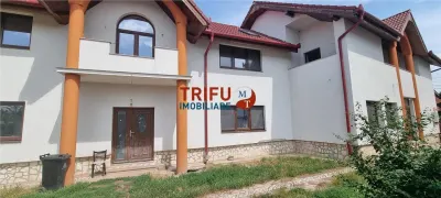 Casa 10 camere de inchiriat zona Centru cu piscina interioara - Alba Iulia