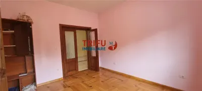 Casa 10 camere de inchiriat zona Centru cu piscina interioara - foto 12