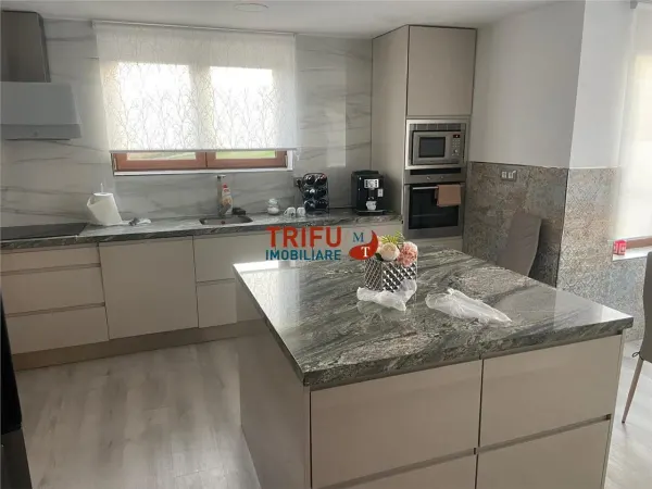 Casă 7 camere Alba Iulia - poza 10
