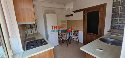 Apartament 3 camere de Inchiriat cu parcare Cetate - foto 6