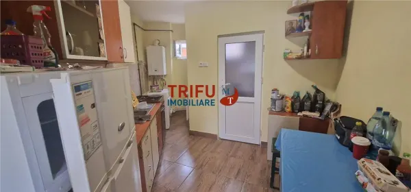 Casă 4 camere Totoi - poza 13