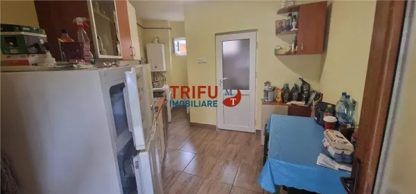 Casă 4 camere Totoi - poza 10