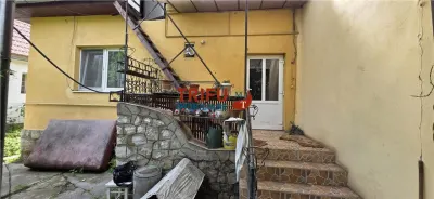 Casa individuala de vanzare in zona centrala din Aiud - foto 3