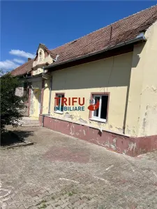 Casă de vânzare în cartierul Lipoveni - foto 2
