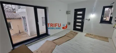 Casa de vanzare noua la cheie zona Centru - foto 1