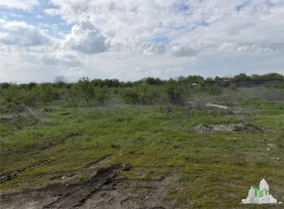 Teren intravilan 2447 mp langa Paradisul Verde | Deschidere 54 ml | 100 euro/mp - foto 3