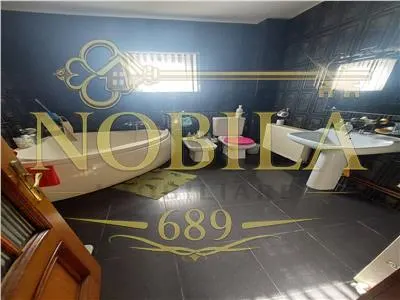 CASA DE FAMILIE in zona rezidentiala ultracentrala Onesti DE VANZARE - foto 7