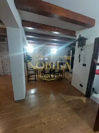 Casă 5 camere Sascut - poza 9