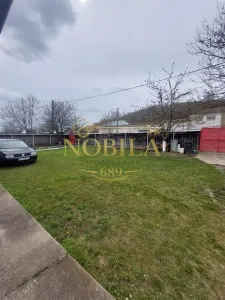 Casa de vanzare cu gradina aproape de Onesti - foto 3